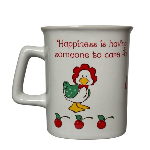 Vintage Cherry Cuddler and Gooseberry American Greetings Stoneware Mug 1983 RARE - Picture 3 of 12